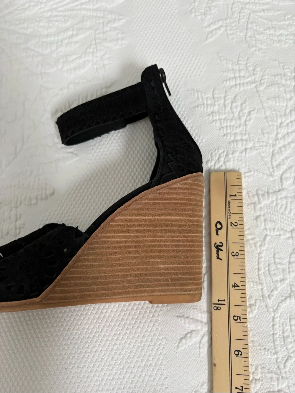 Jeffrey Campbell Del Sol wedges laser cut suede size 7.5